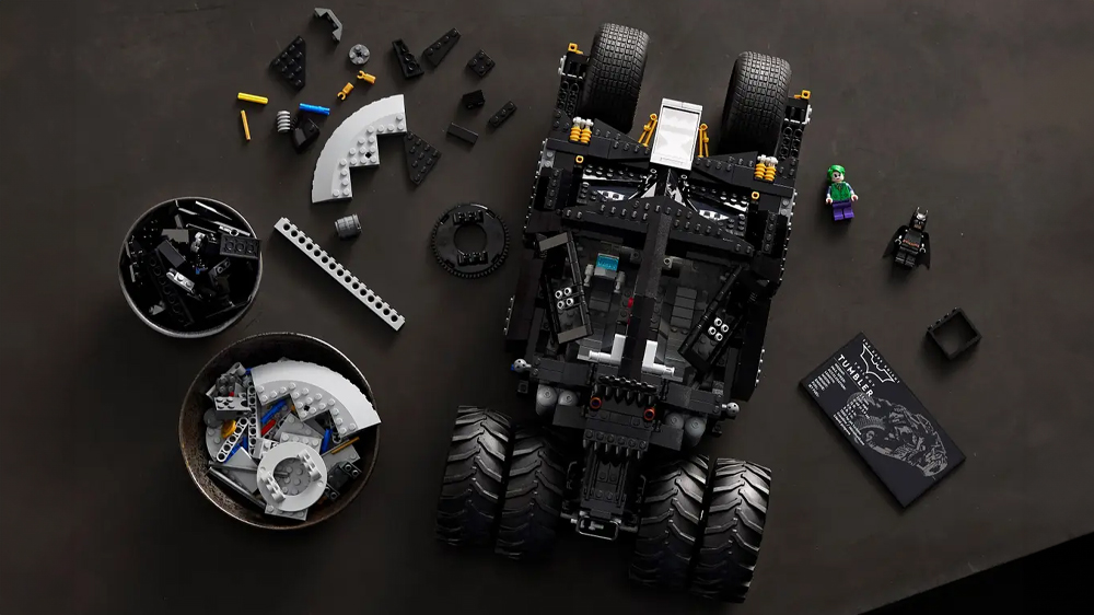 LEGO® DC Batman Batmobil Tumbler 76240