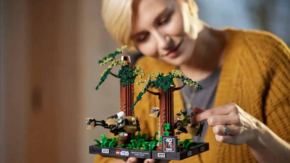Stavebnice LEGO® Honička spídrů na planetě Endor – dioráma 75353