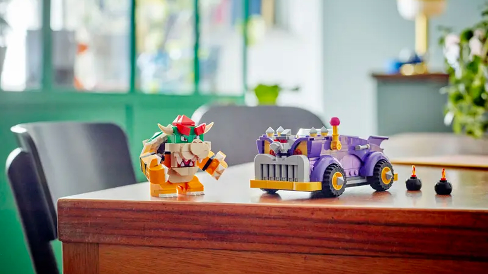 Stavebnice LEGO® Super Mario™ 71431 Bowserův sporťák – rozšiřující set na výstavce_03