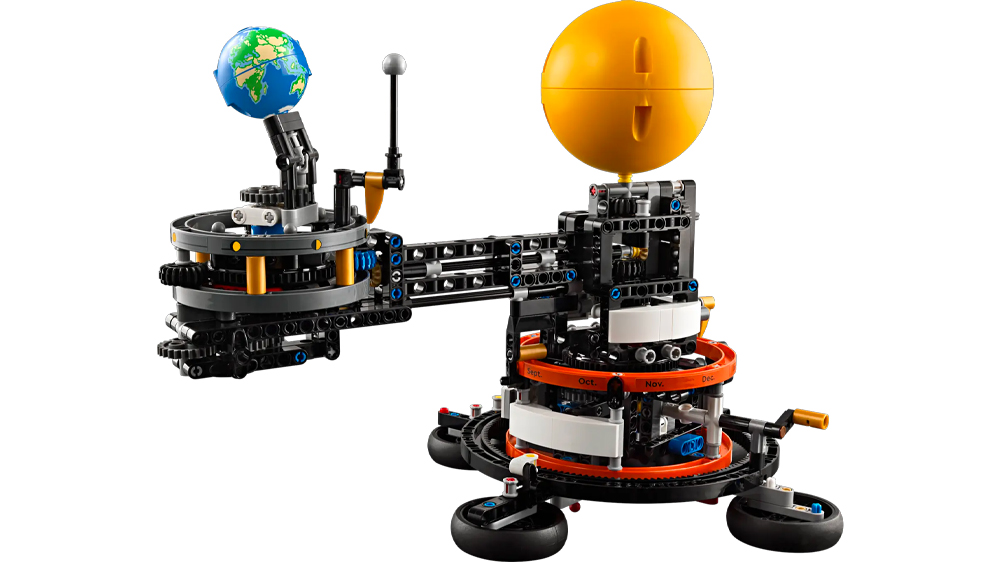 Alt: LEGO&reg; Technic 42179 Planeta Země a Měs&iacute;c na oběžn&eacute; dr&aacute;ze EW_01