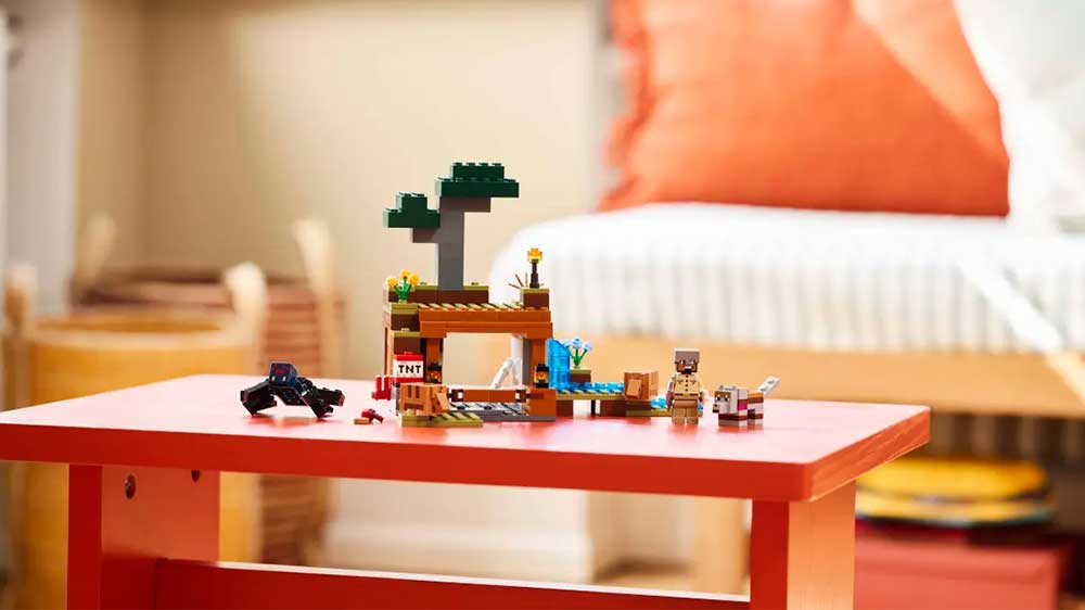 Stavebnice LEGO® Minecraft® 21269 Výprava do dolu a pásovec na stole_03