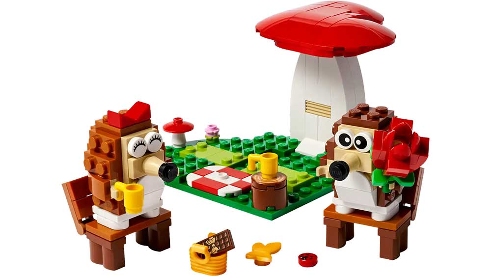 Stavebnice LEGO® 40711 Ježčí rande s piknikem_01