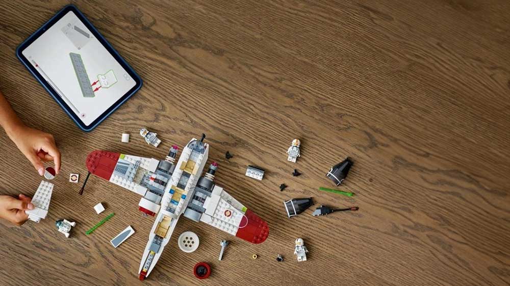 LEGO® ARC-170 Starfighter skládání_02