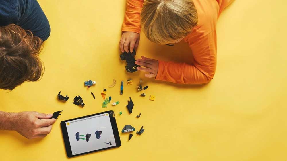 LEGO® Batman a Batmobil vs. Mr. Freeze skládání_02