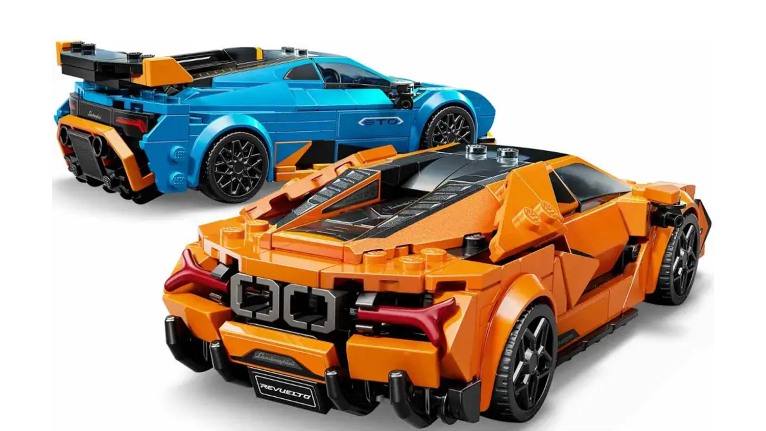 Detailn&iacute; z&aacute;běr na modely vozidel Lamborghini Revuelto a Hurac&aacute;n STO ze stavebnice LEGO&reg; Speed Champions_03