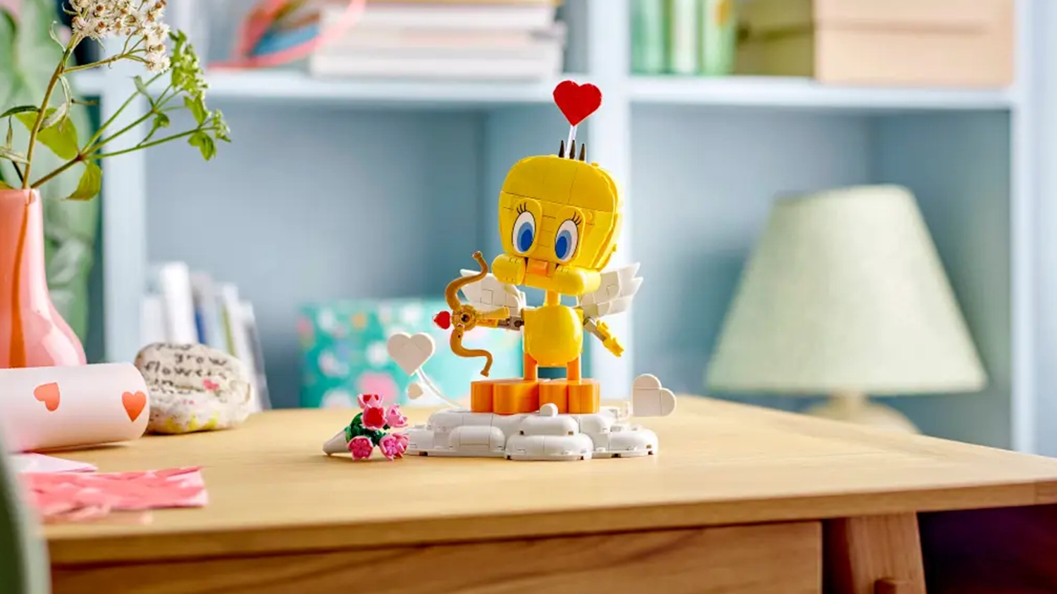 Stavebnice LEGO&reg; 40824 Roztomil&yacute; Tweety na stole