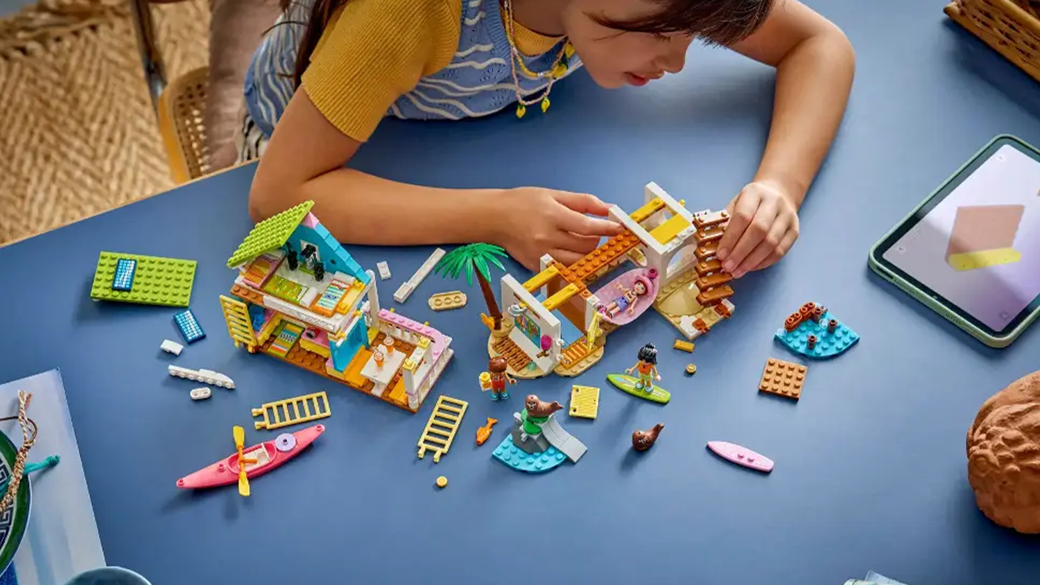 Stavanie s aplikáciou LEGO® Builder