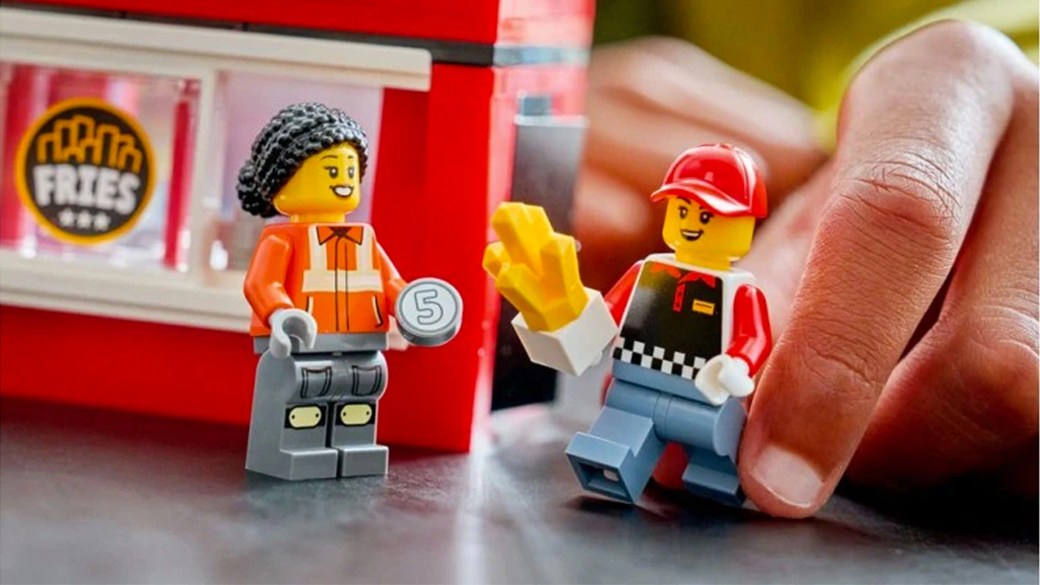 Využ&iacute;v&aacute;n&iacute; aplikace LEGO&reg; Builder při stavěn&iacute;
