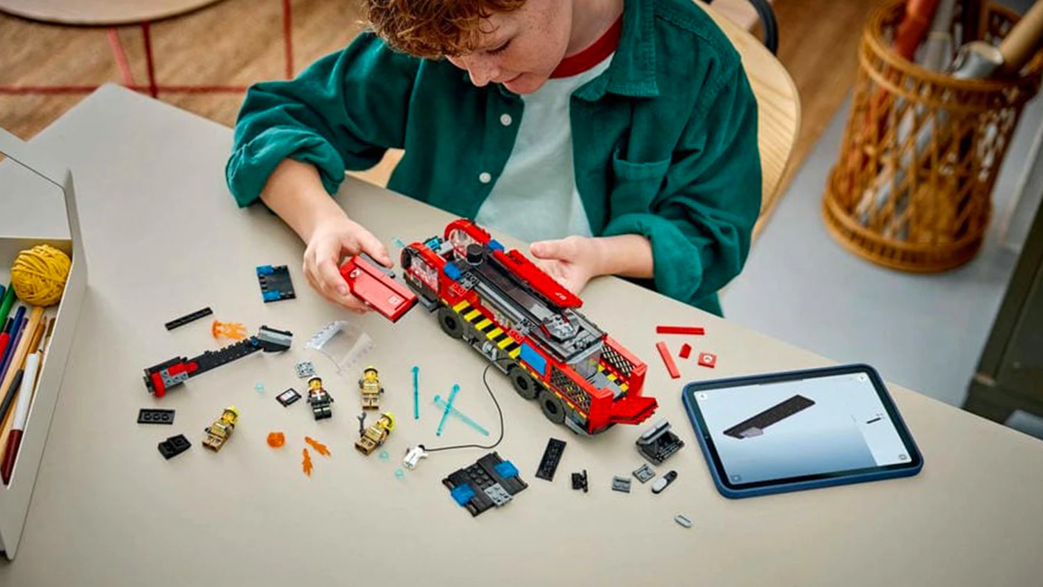 Použ&iacute;v&aacute;n&iacute; aplikace LEGO Builder při stavěn&iacute;
