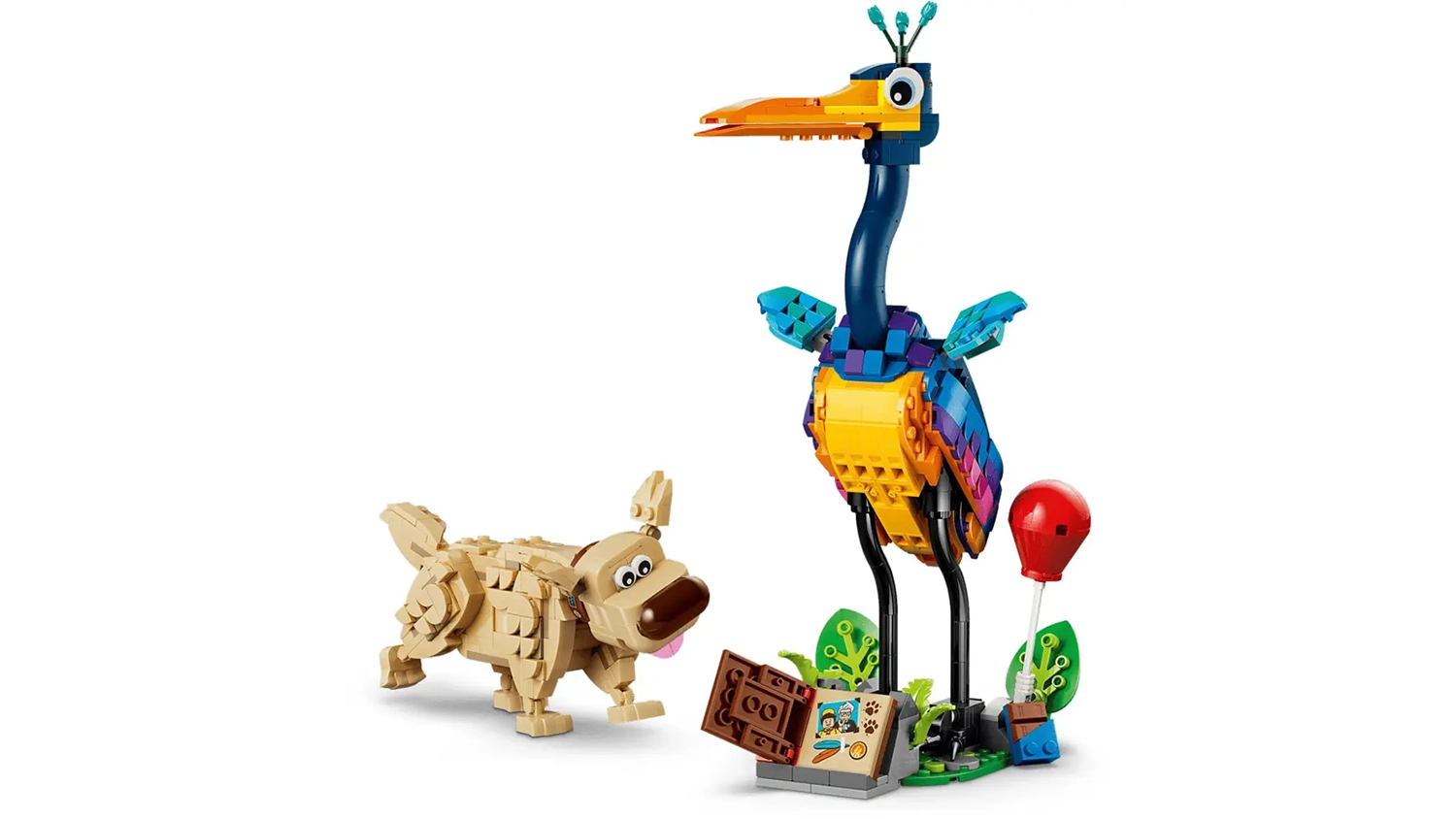 Postavy Kevin a Dug zo stavebnice LEGO® | Disney (43290) v rôznych polohách
