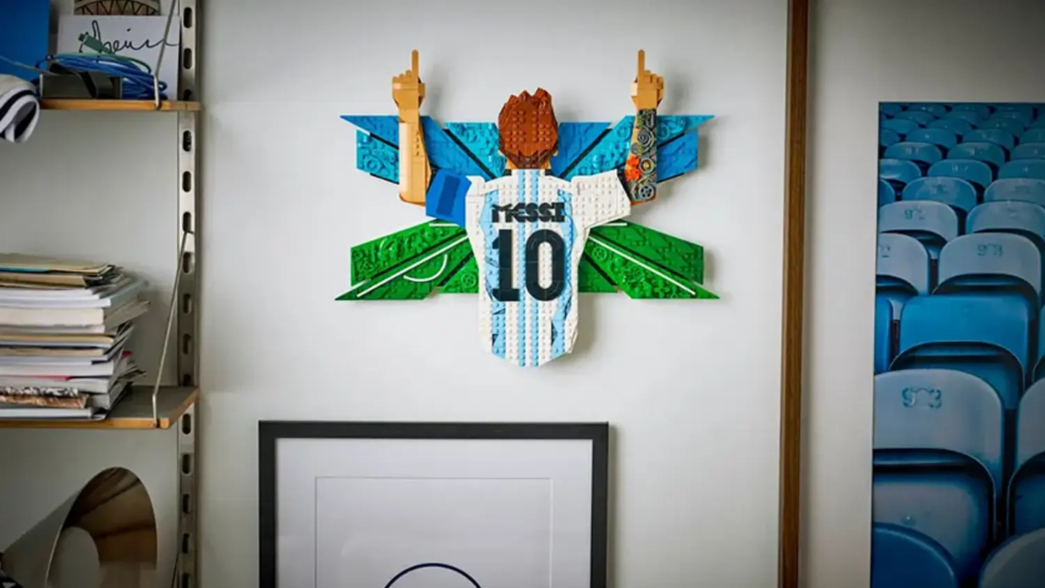 Stavebnice LEGO&reg; zavě&scaron;en&aacute; na zdi
