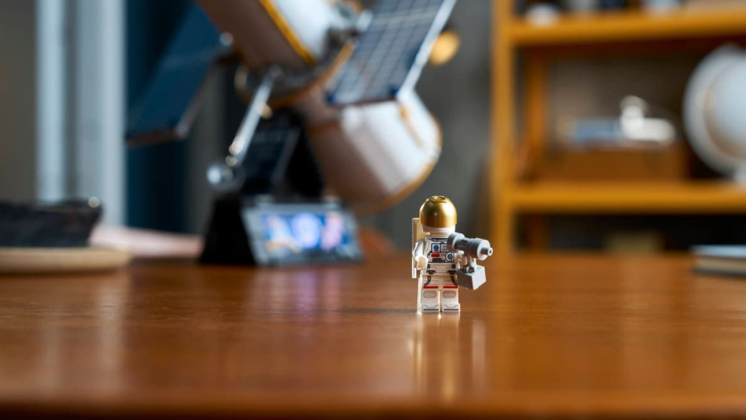 Minifig&uacute;rka astronauta