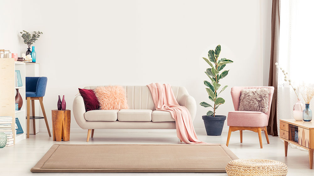 Koberec kávový MOMOMI 120 × 200 cm v pokoji_02