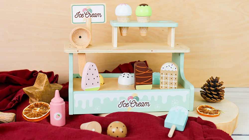 Stůl se st&aacute;nkem a nanuky Tooky Toy_02