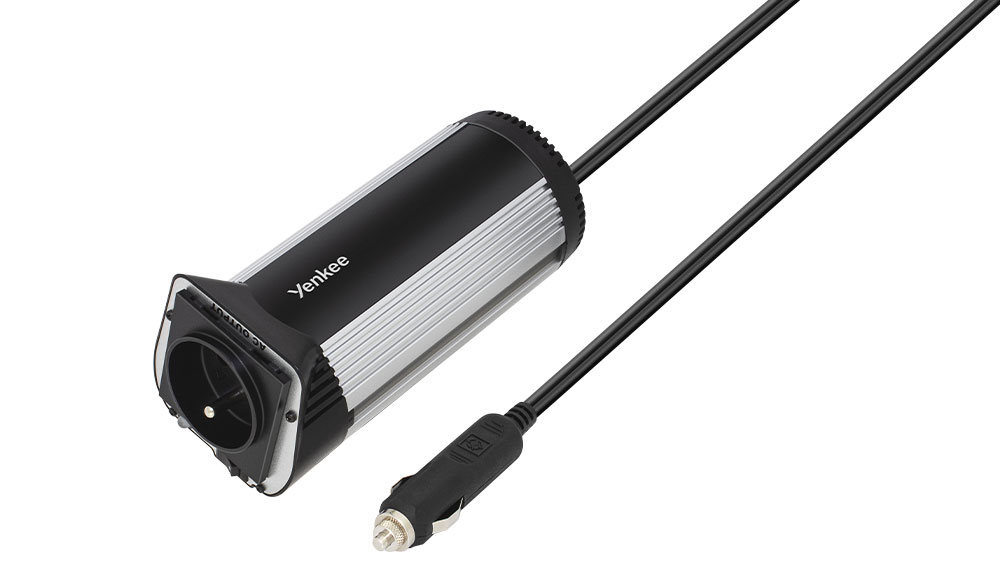 Měnič napětí 12V / 240V YENKEE YAU 140