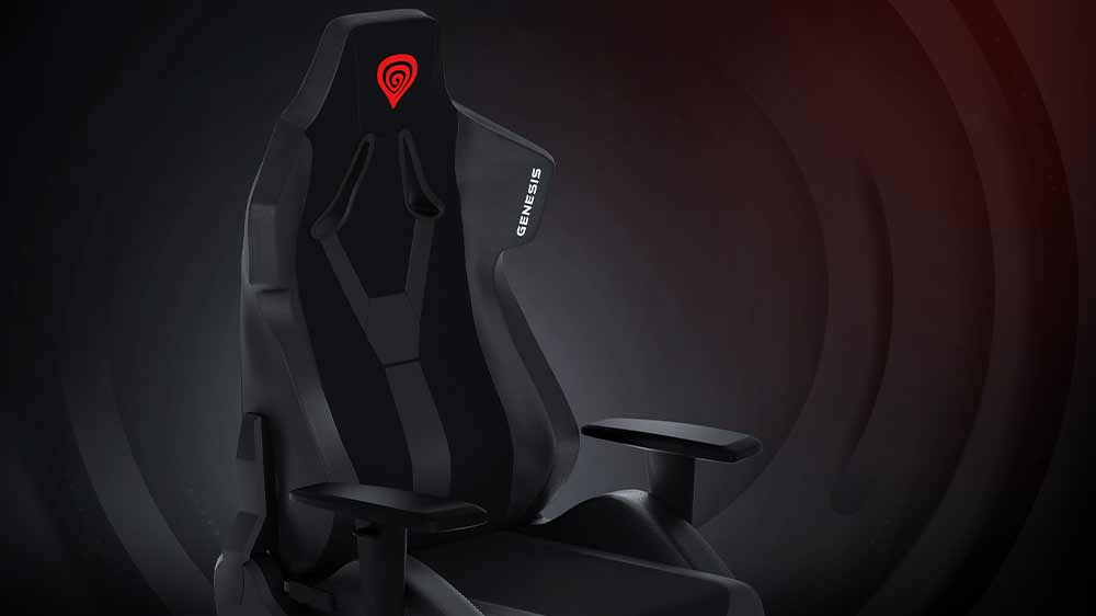 Hern&iacute; židle Genesis NITRO 650 na pozad&iacute;_02