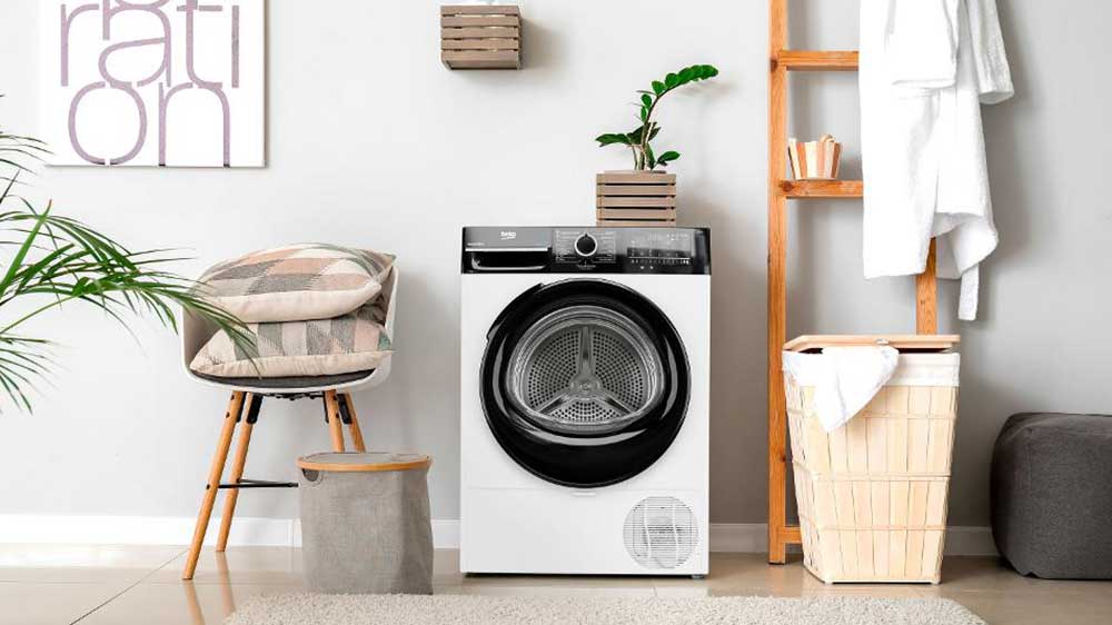 Sušička prádla BEKO BM3T4824WBB v koupelně_05