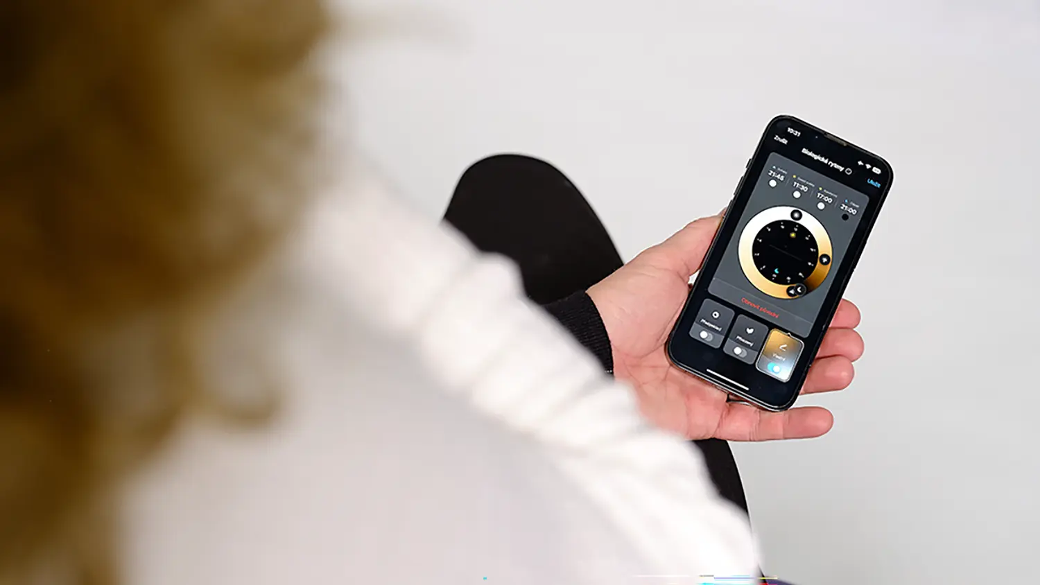 Nastaven&iacute; barevn&eacute; teploty světla v mobiln&iacute;m zař&iacute;zen&iacute;