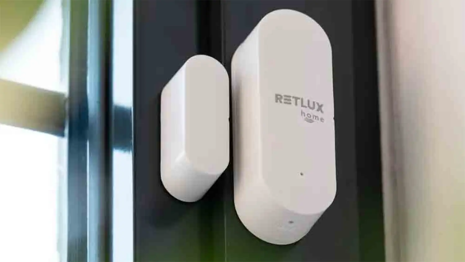 Smart senzor RETLUX RSH 307 Roland na okně