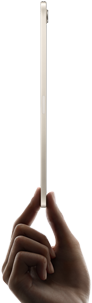 Boční pohled na iPad mini držený v ruce, tenká a lehká konstrukce