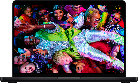 MacBook&nbsp;Pro s&nbsp;pestrobarevným obrázkem člověka crowd-surfujícího na party jako ukázka bohatých barev Liquid Retina XDR displeje