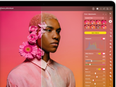 Na MacBooku&nbsp;Pro je vidět upravování fotky člověka v&nbsp;Pixelmator Pro